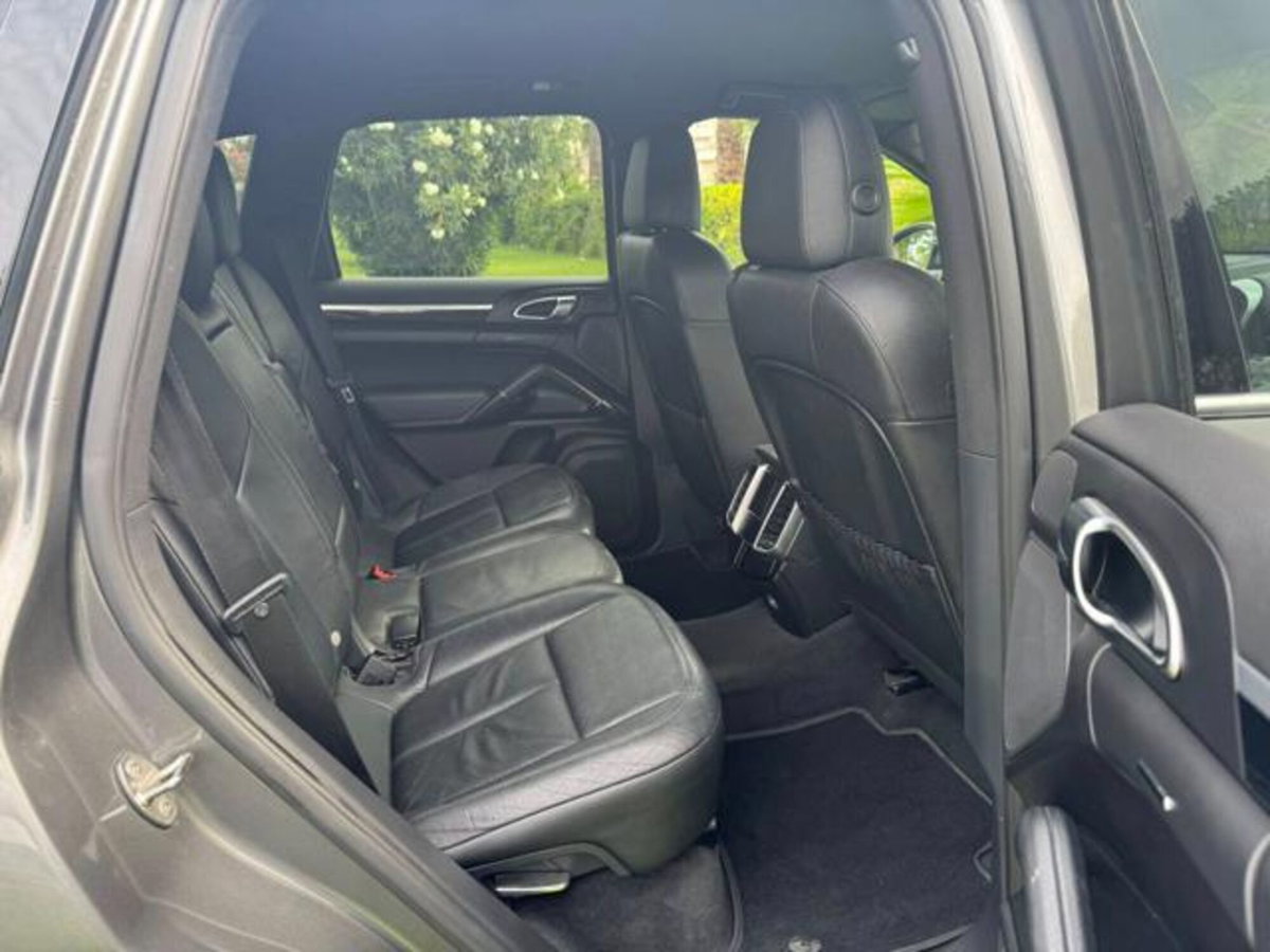 Porsche Cayenne 3.0 Diesel (12)