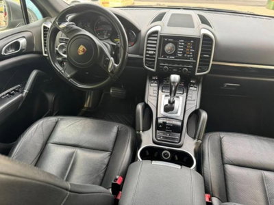 Porsche Cayenne 3.0 Diesel (9)