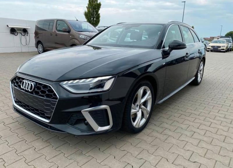 Audi A4 Avant 35 TFSI S tronic S line edition