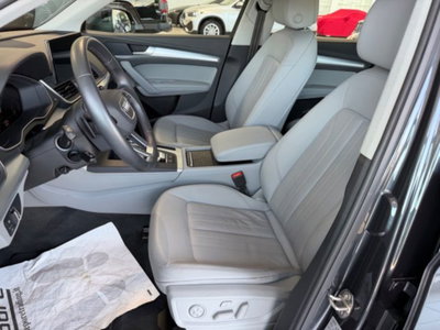 Audi Q5 50 TFSI e quattro S tronic Business Design (9)