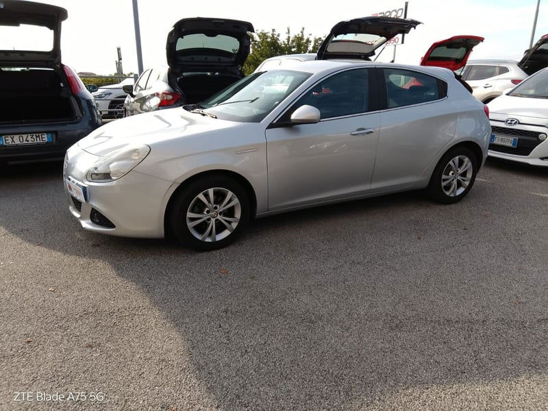 Alfa Romeo Giulietta 1.6 JTDm-2 Exclusive