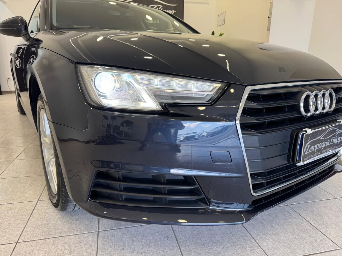 Audi A4 2.0 TDI 150 CV ultra (4)