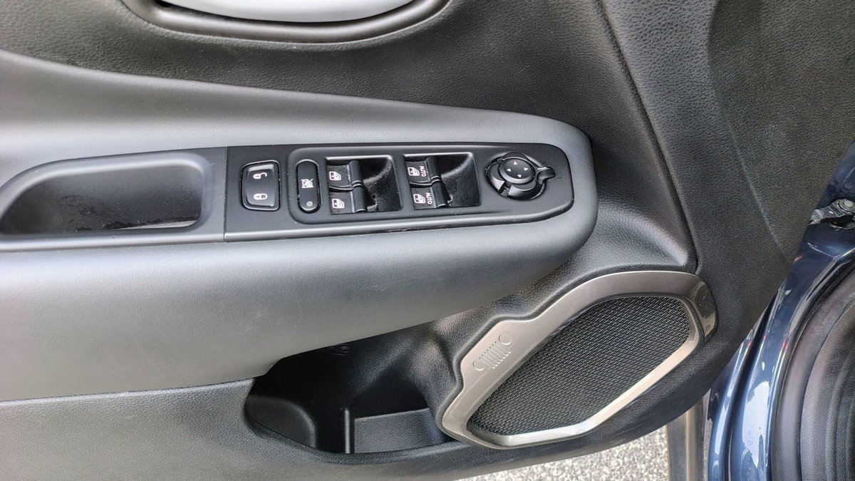 Jeep Renegade 1.0 T3 Limited (10)