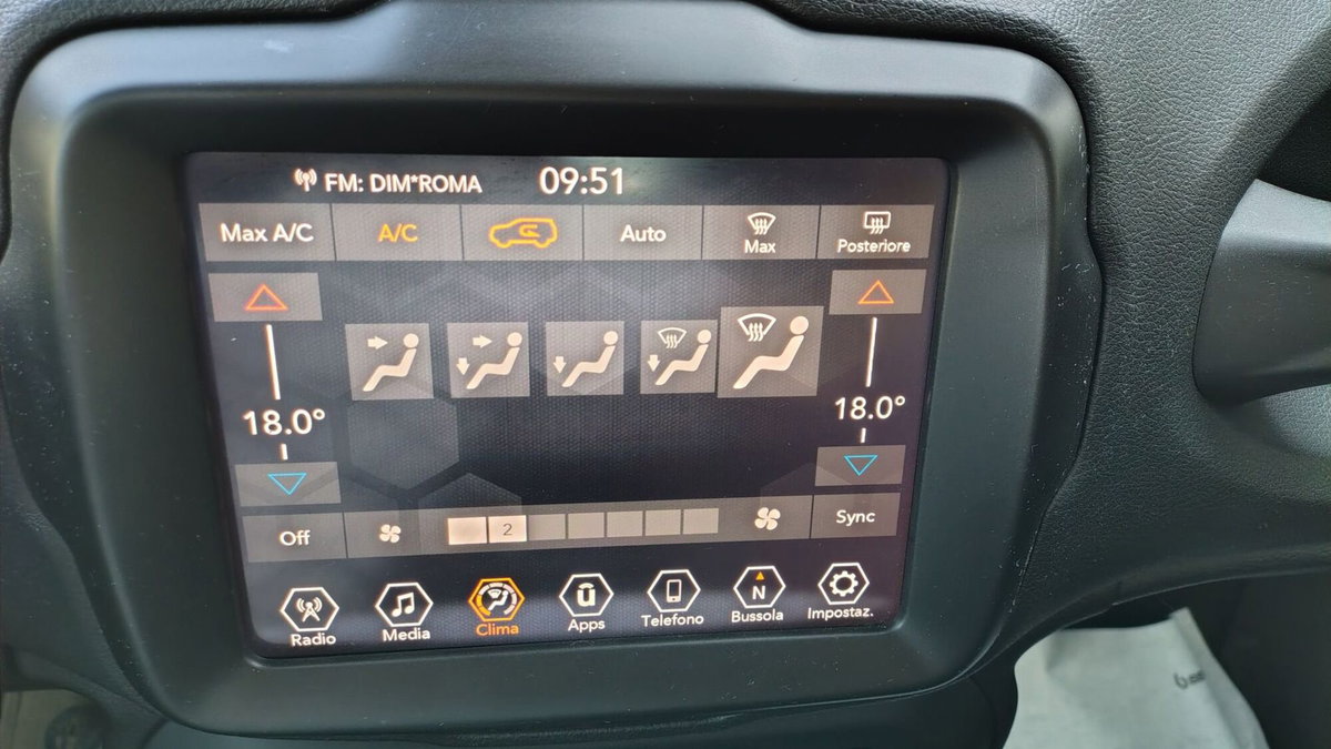 Jeep Renegade 1.0 T3 Limited (6)