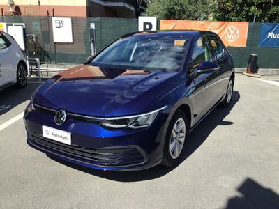 Volkswagen Golf 1.5 TGI DSG Life usata