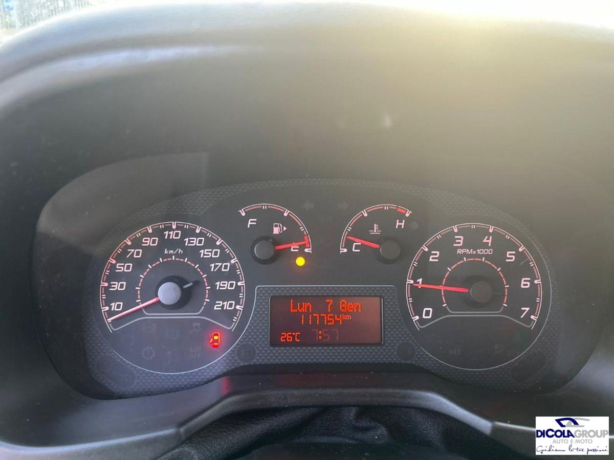 Fiat Fiorino Furgone cargo 1.3 mjt 95cv ecojet SX E6d-temp (11)