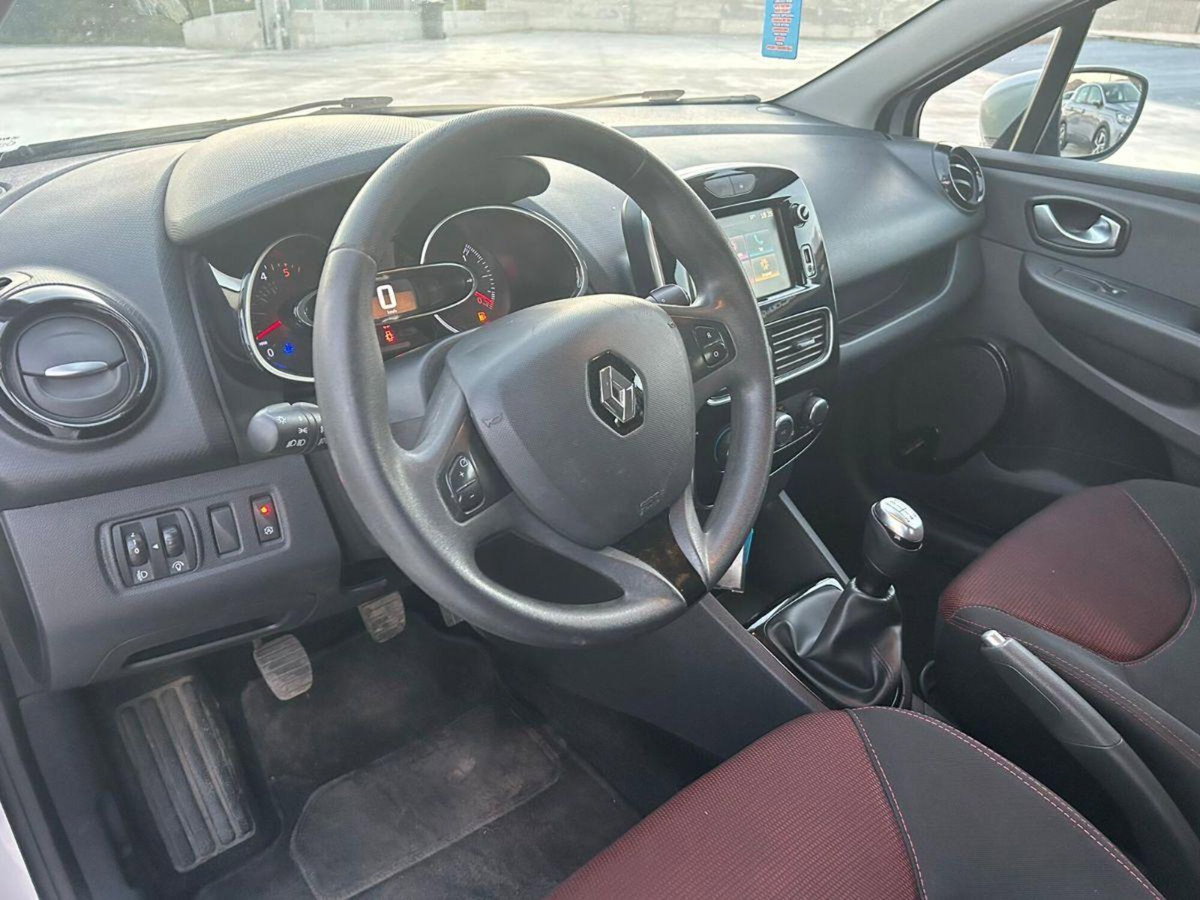 Renault Clio 1.5 dCi 8V 90CV EDC Start&Stop 5 porte Energy (9)