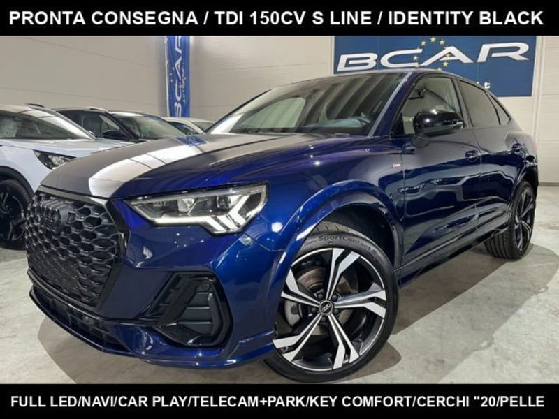 Audi Q3 Sportback 35 2.0 tdi Identity Black s-tronic