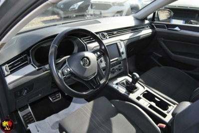 Volkswagen Passat Variant Alltrack 2.0 TDI 190 CV 4MOTION DSG BMT (5)