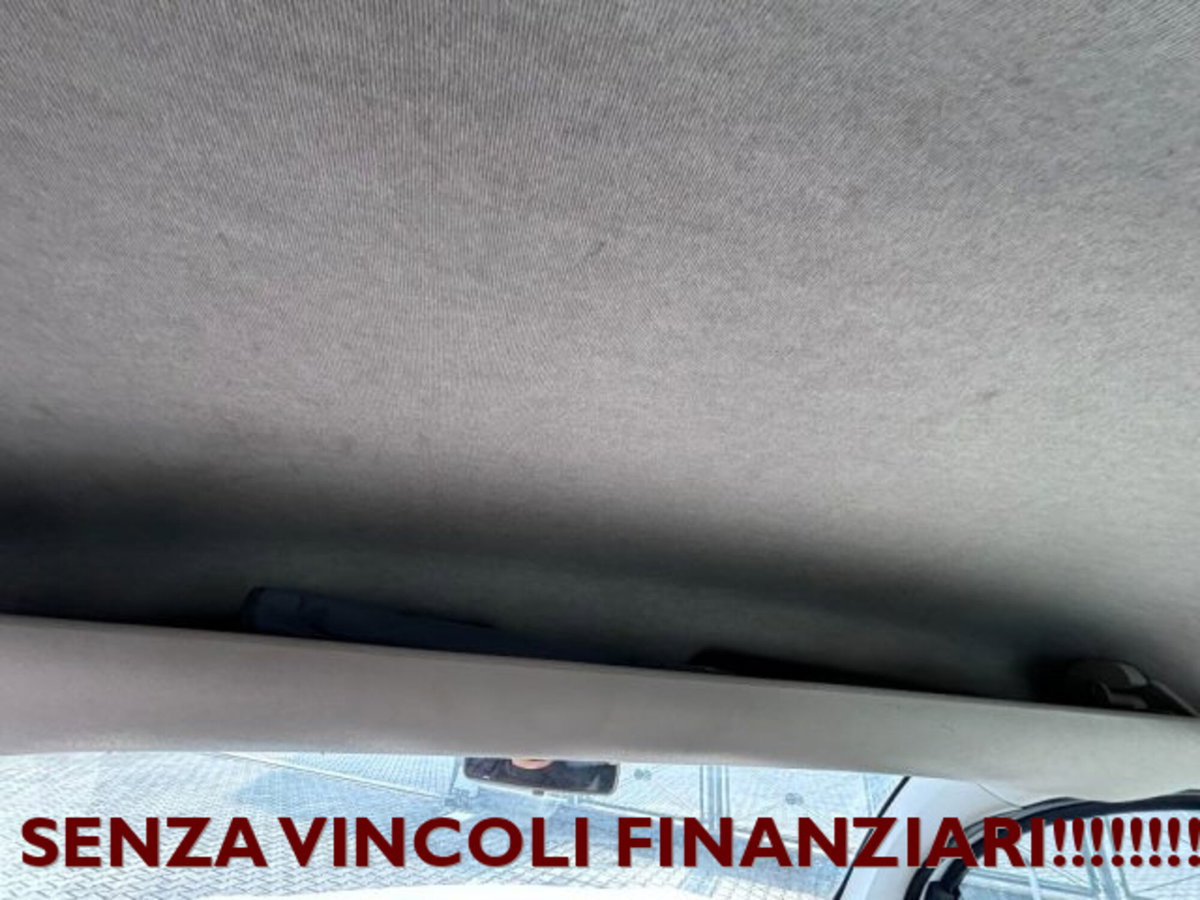 Renault Kangoo Blue dCi 95CV Express Maxi Combi Ice Plus (9)