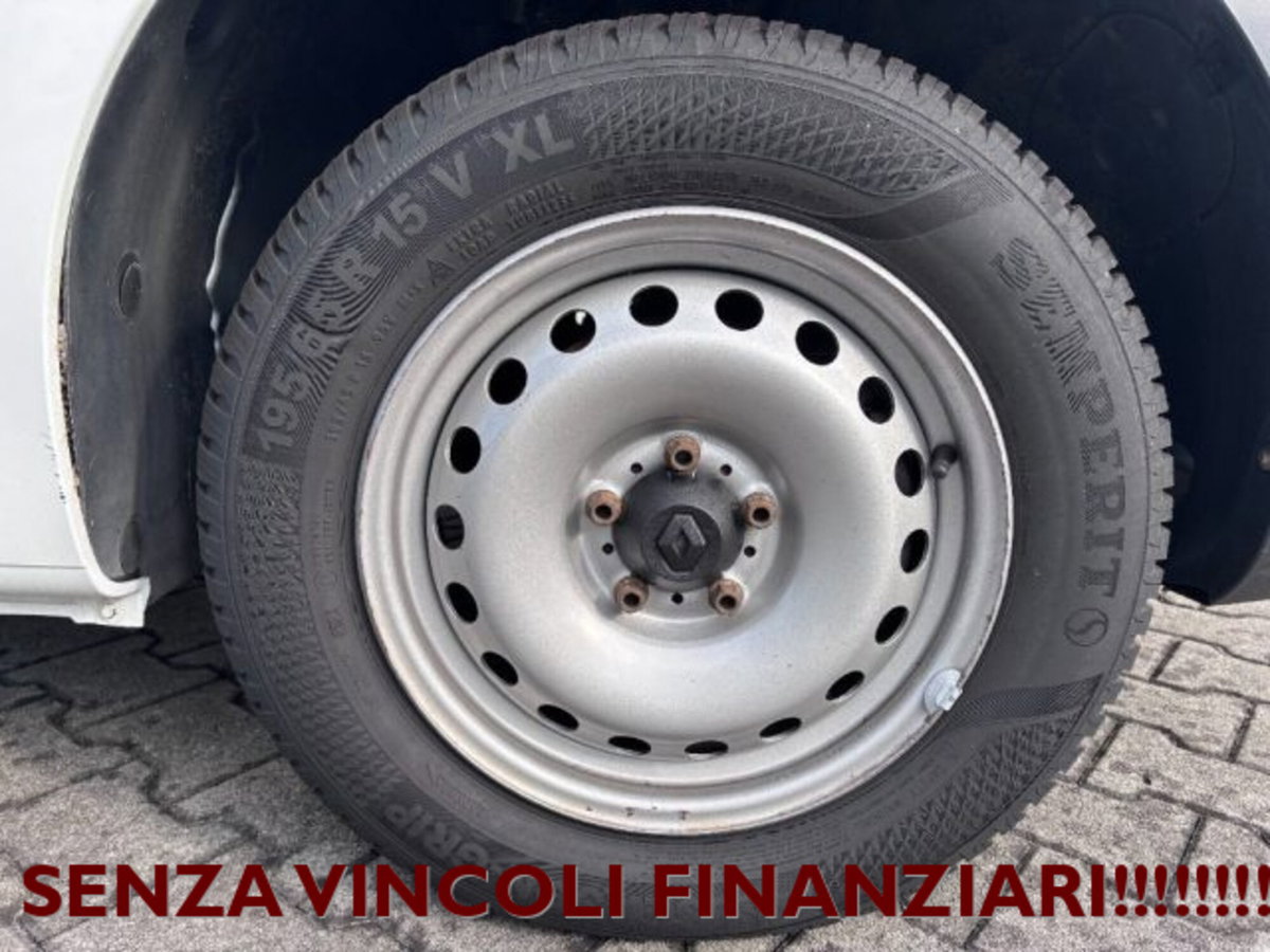 Renault Kangoo Blue dCi 95CV Express Maxi Combi Ice Plus (15)