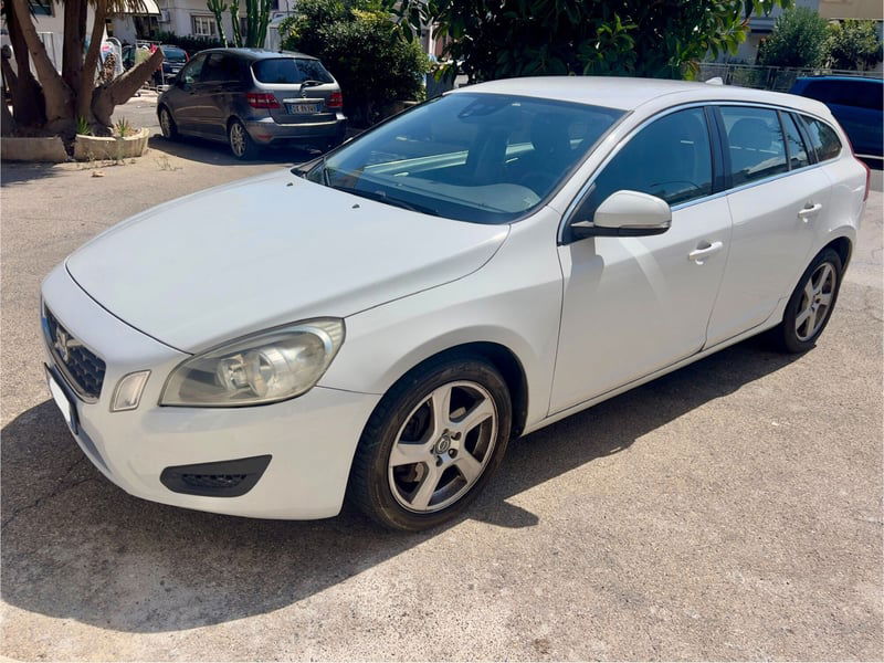 Volvo V60 D5 AWD Geartronic Summum