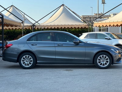 Mercedes-Benz Classe C 180 d Auto Executive (8)