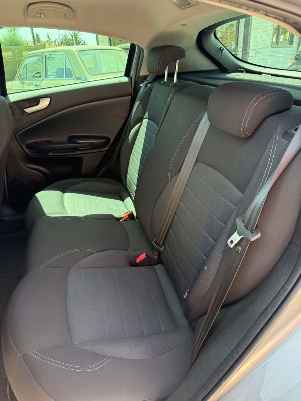 Alfa Romeo Giulietta 2.0 JTDm Super 150cv (12)
