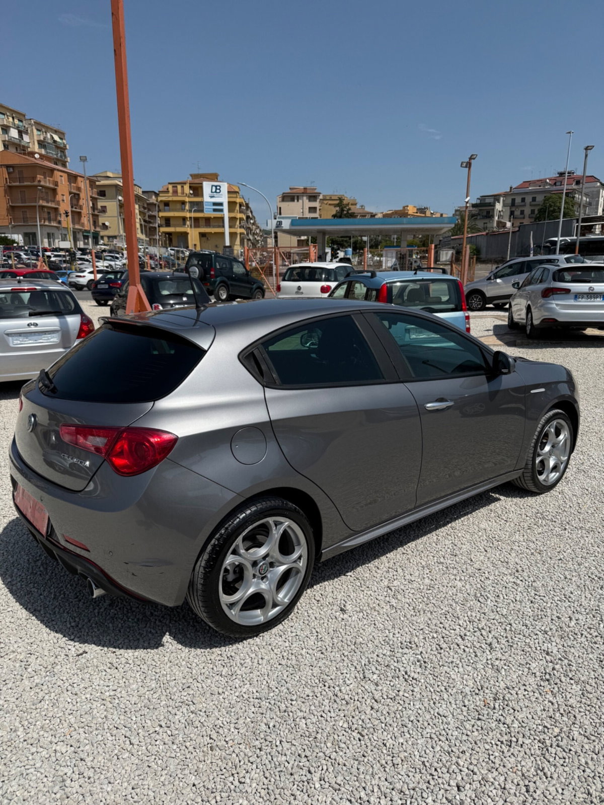 Alfa Romeo Giulietta 2.0 JTDm Super 150cv (4)