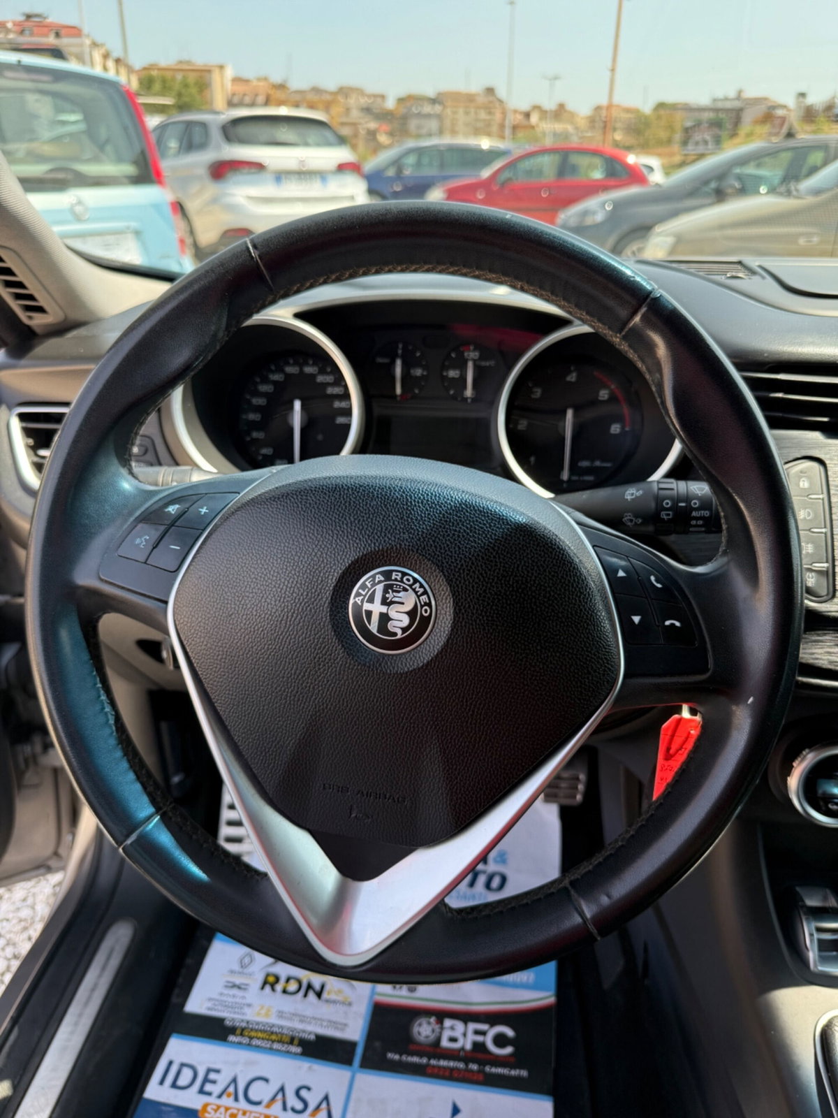 Alfa Romeo Giulietta 2.0 JTDm Super 150cv (8)