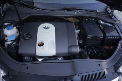 Volkswagen Eos 16V FSI (19)