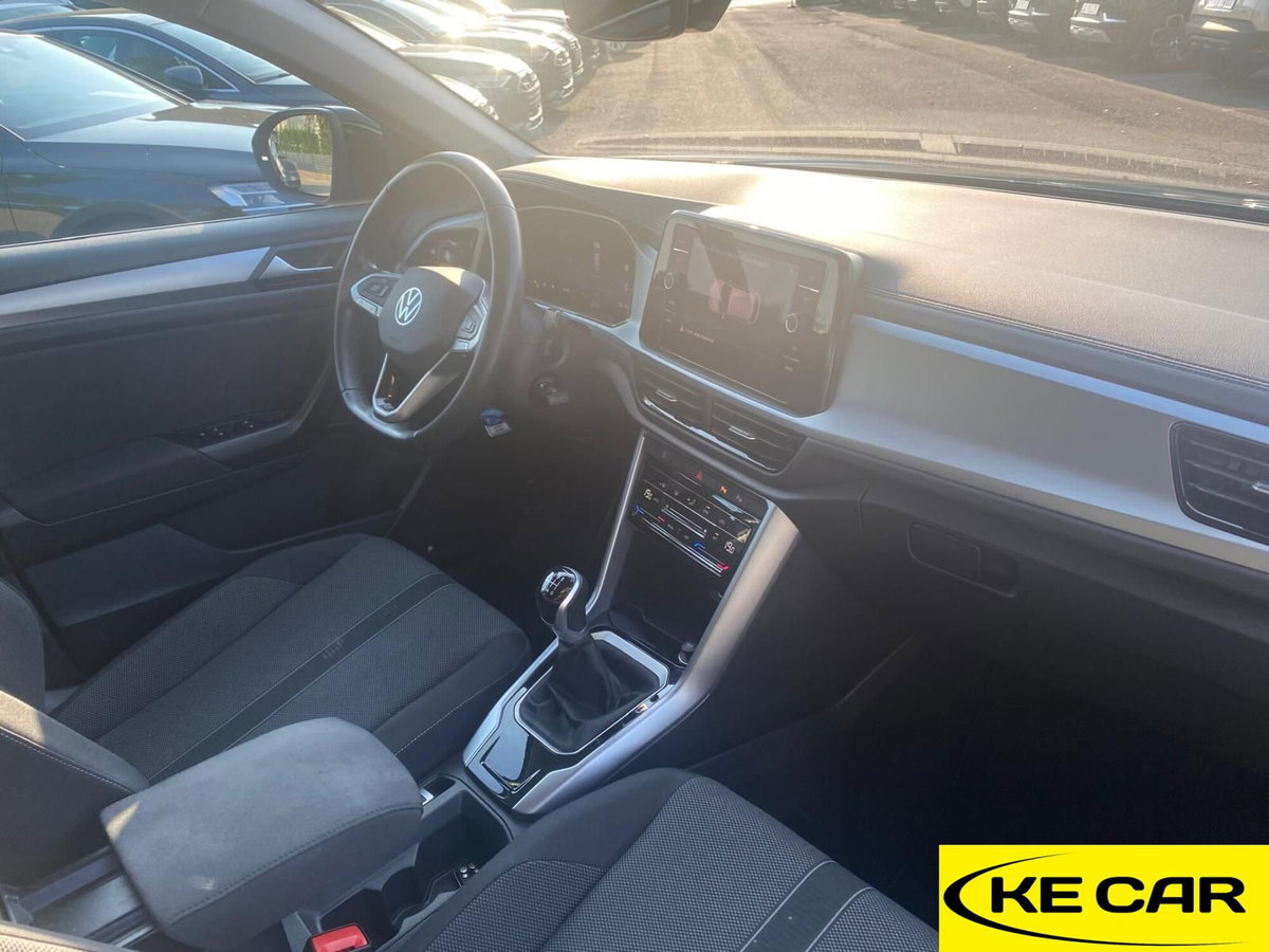 Volkswagen T-Roc 2.0 tdi Life 115cv (14)