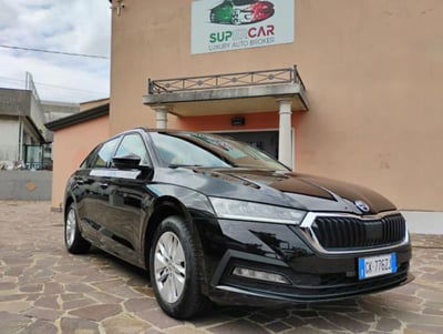 Skoda Octavia Station Wagon 2.0 TDI EVO SCR DSG Wagon Executive usata