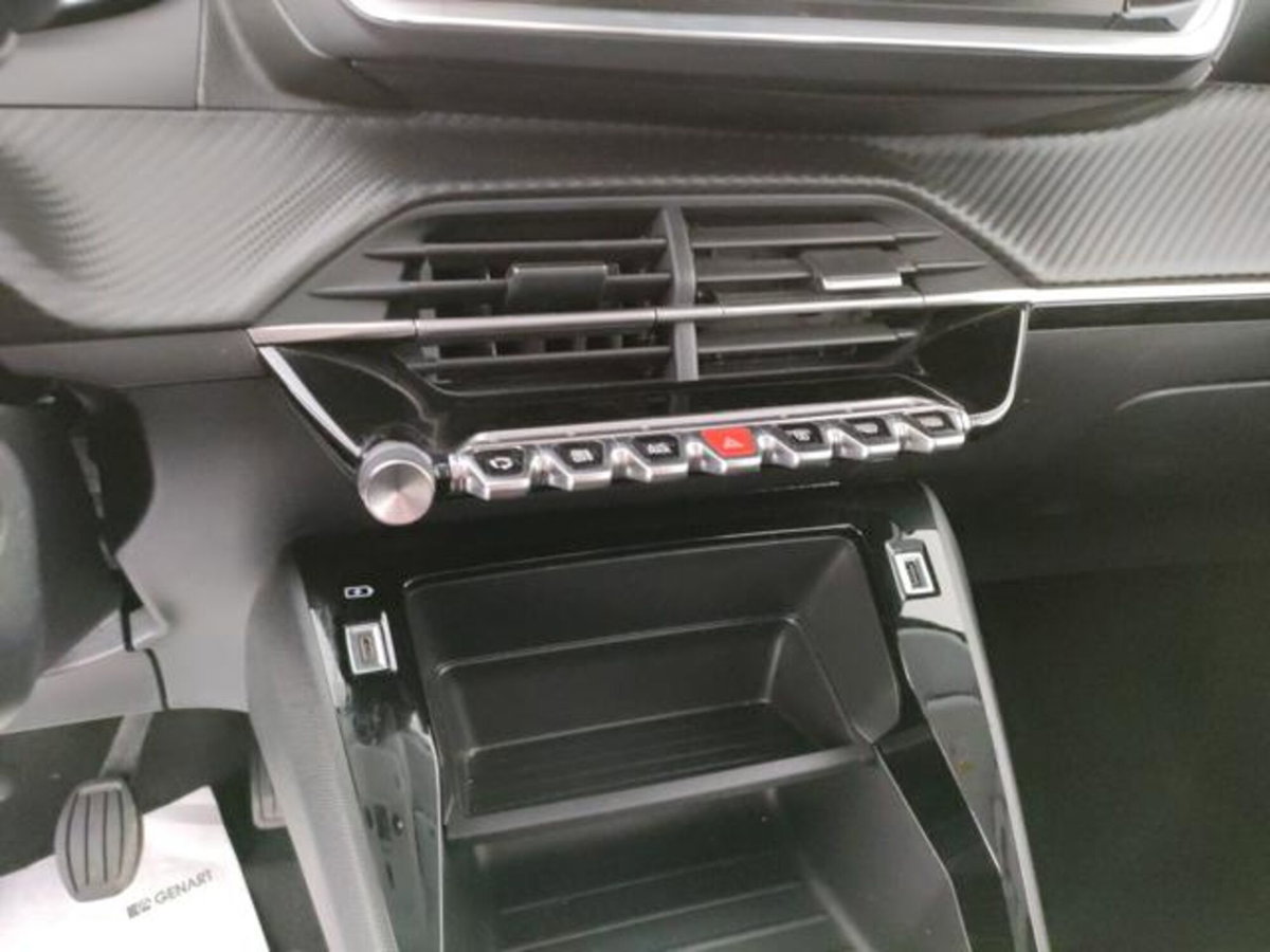 Peugeot 208 1.2 puretech Active s&s 75cv (10)