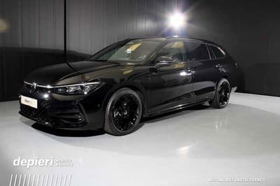 Volkswagen Passat 2.0 tdi scr R-Line 150cv dsg usata