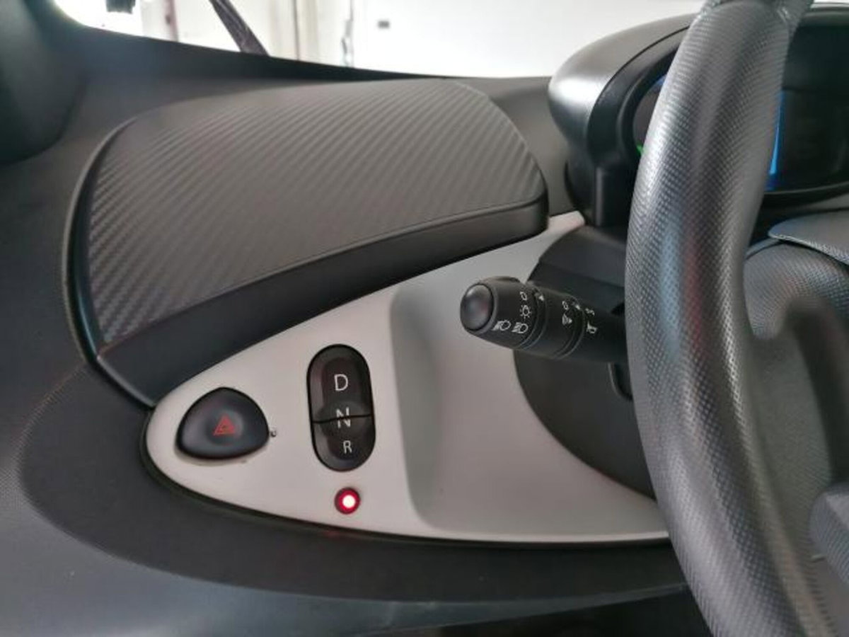 Renault Twizy 80 Intens (13)