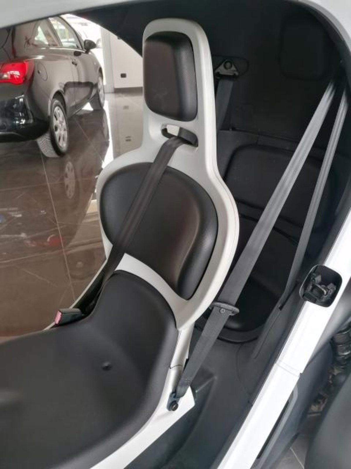 Renault Twizy 80 Intens (8)