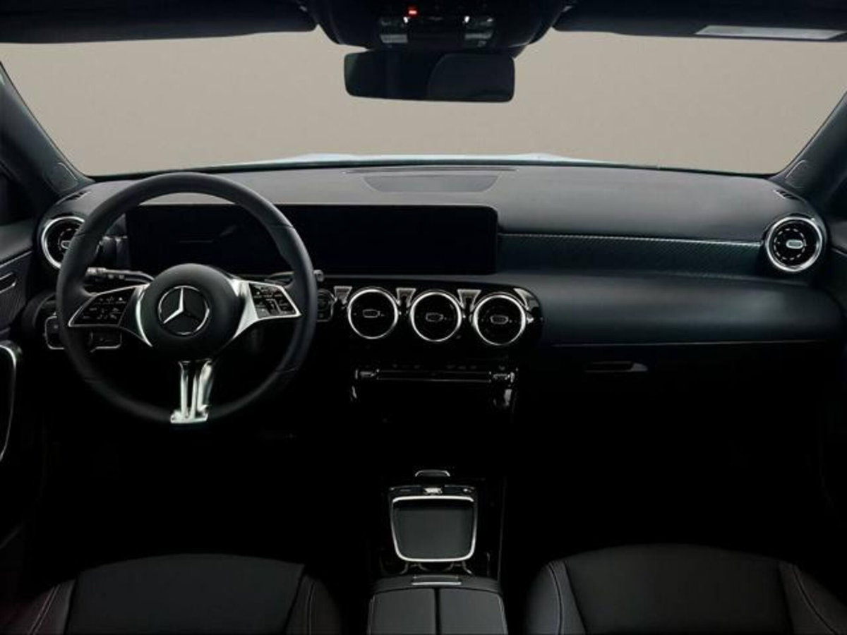 Mercedes-Benz Classe A Sedan 180 d Progressive Advanced Plus auto (13)