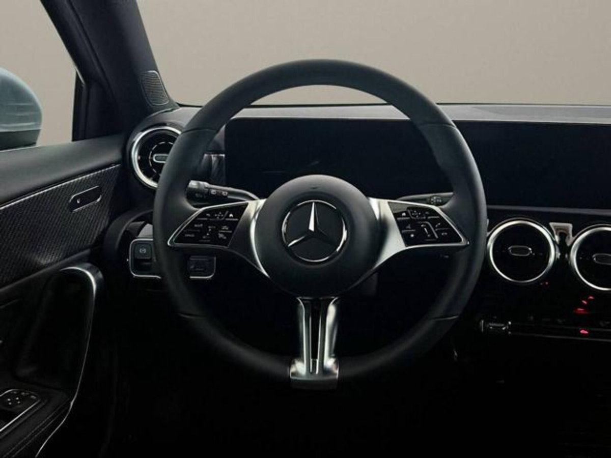 Mercedes-Benz Classe A Sedan 180 d Progressive Advanced Plus auto (14)