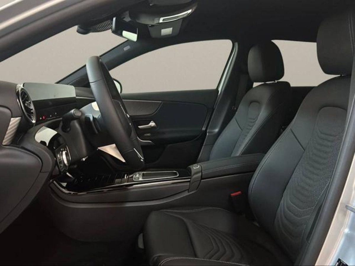 Mercedes-Benz Classe A Sedan 180 d Progressive Advanced Plus auto (8)