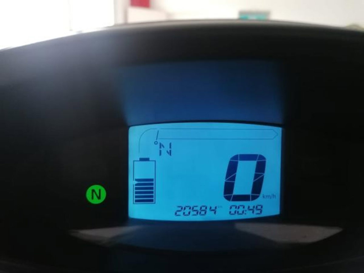 Renault Twizy 80 Intens (11)
