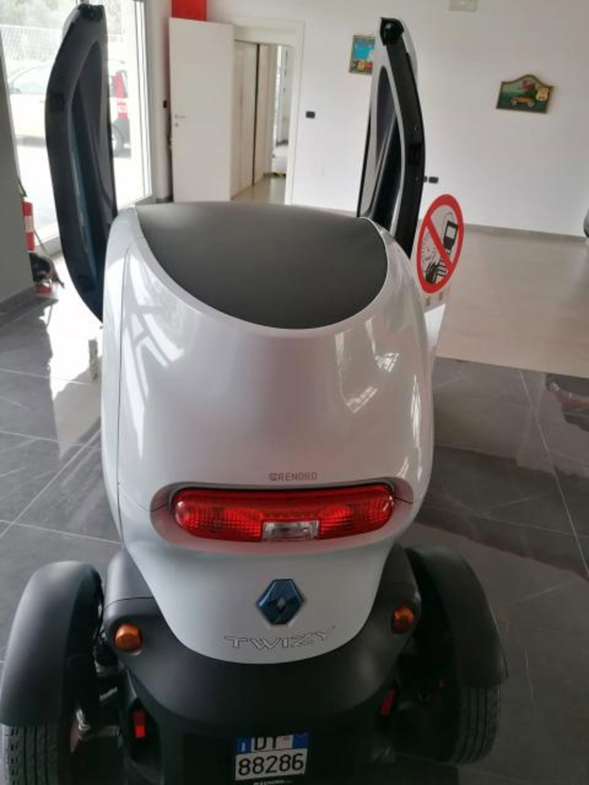 Renault Twizy 80 Intens (16)