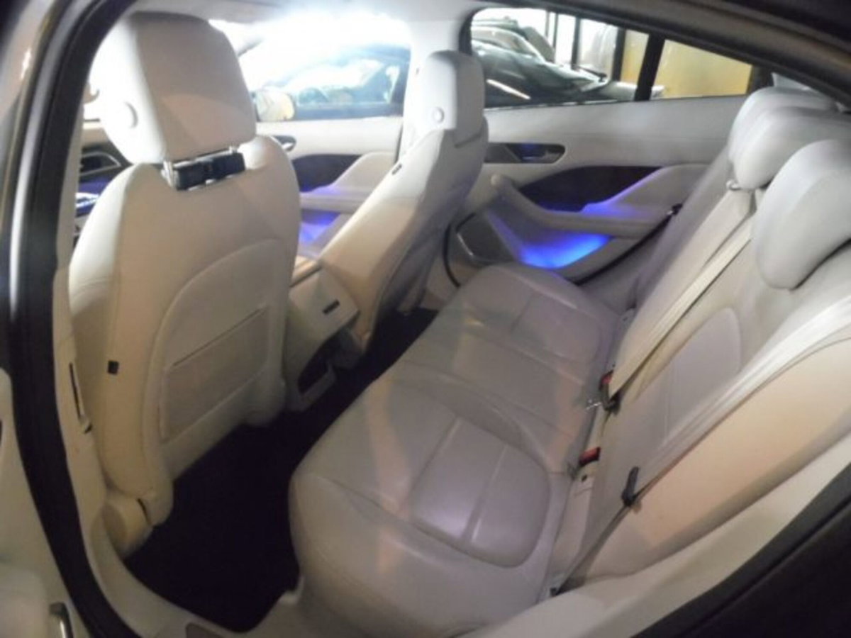 Jaguar I-Pace EV 90 kWh 400 CV Auto AWD HSE (12)