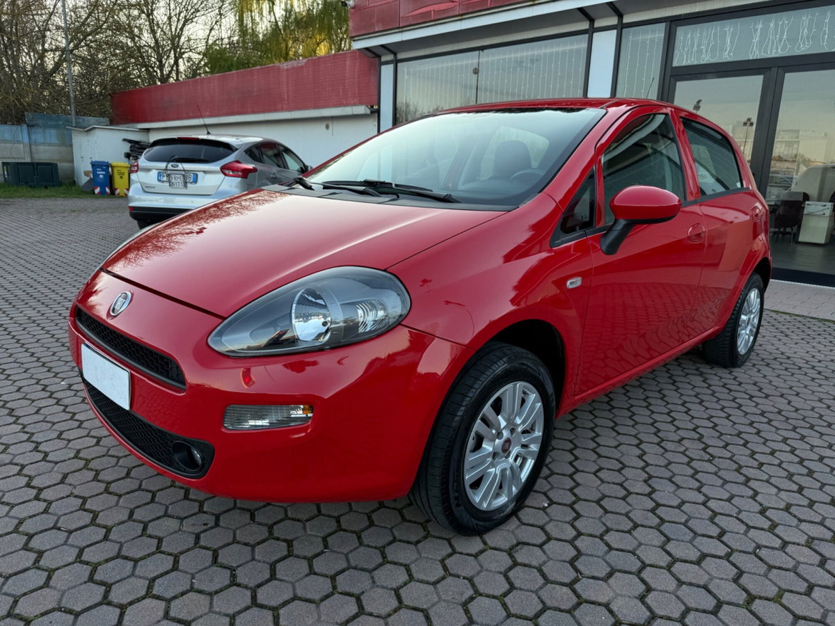 Fiat Punto 1.4 8V 5 porte Natural Power Virgin Radio (5)