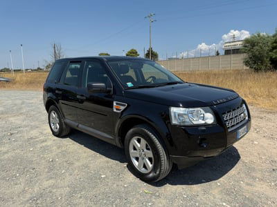 Land Rover Freelander 2.2 TD4 S.W. SE usata