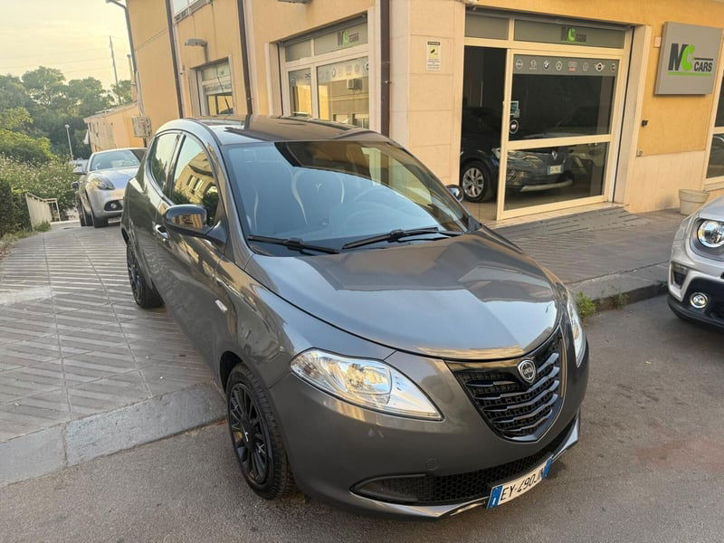 Lancia Ypsilon 1.2 69 CV 5 porte Elle