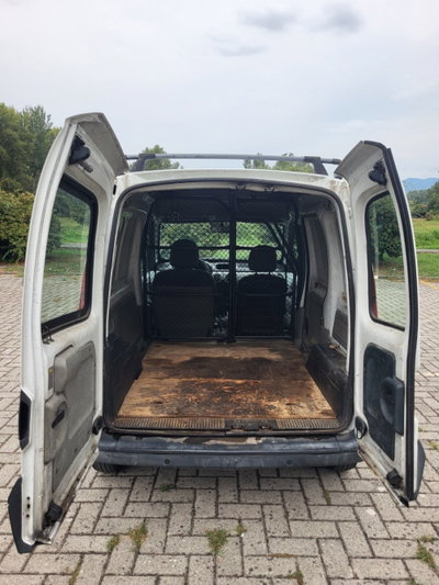 Renault Kangoo 1.5 dCi/70CV 4p. Pack (14)