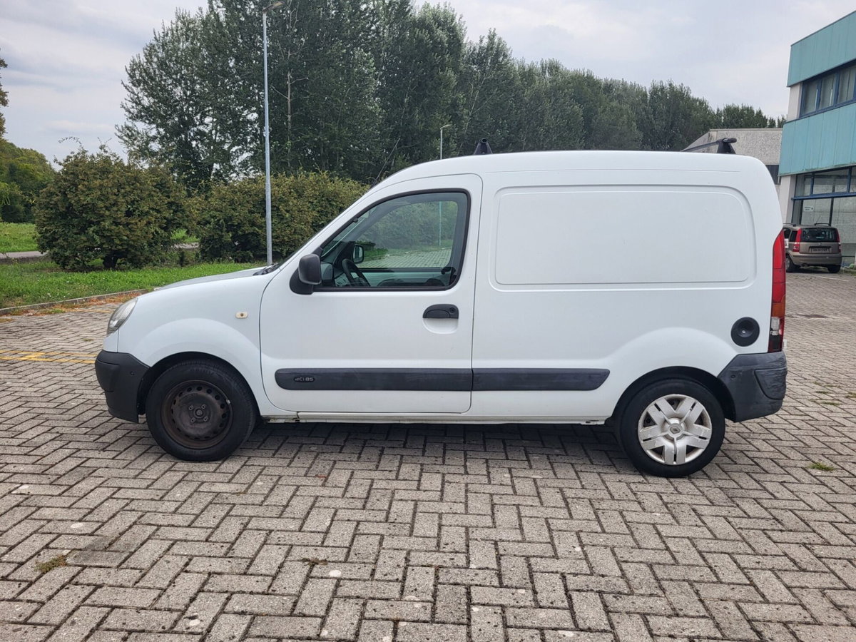 Renault Kangoo 1.5 dCi/70CV 4p. Pack (5)