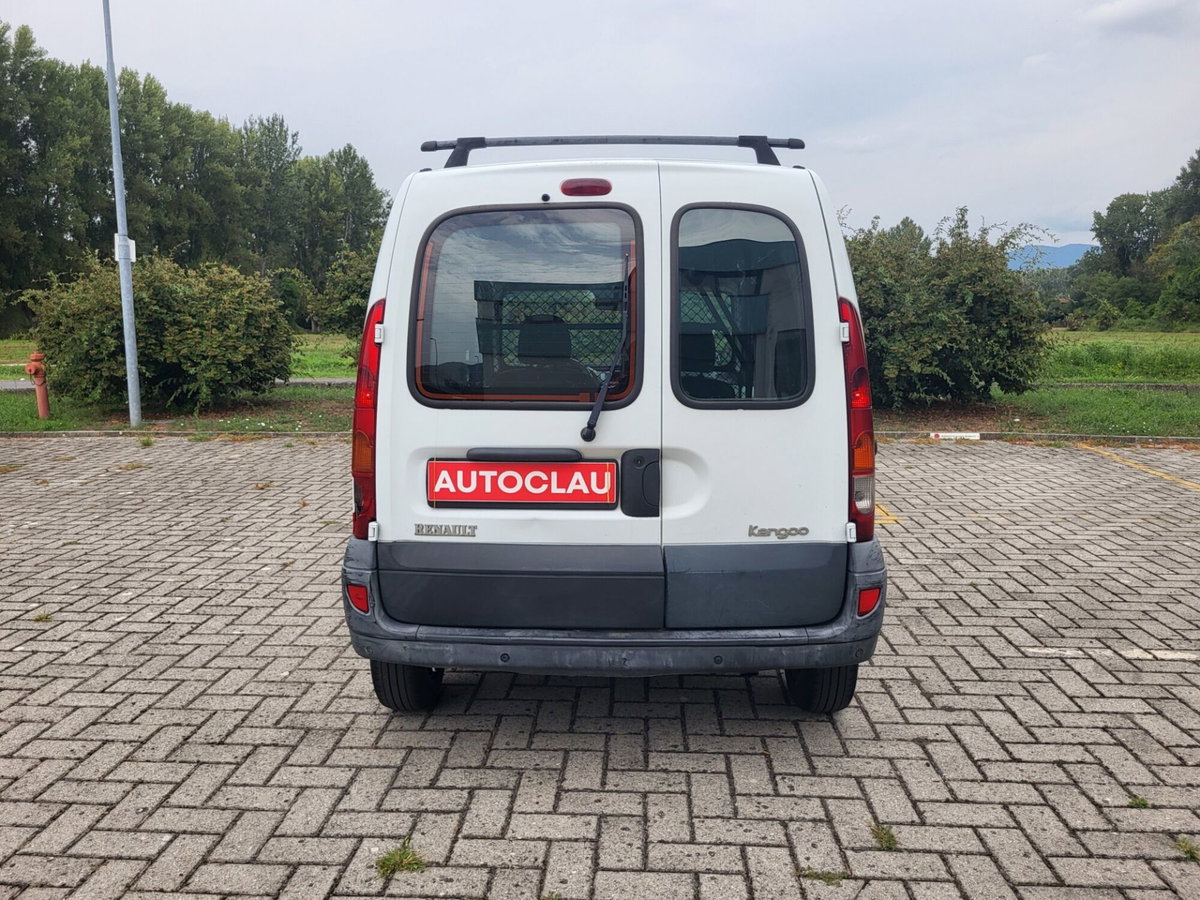 Renault Kangoo 1.5 dCi/70CV 4p. Pack (8)
