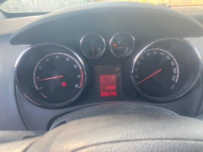 Opel Meriva 1.4 Turbo 120CV GPL Tech Advance (9)