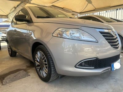 Lancia Ypsilon 1.2 69 CV 5 porte Platinum usata