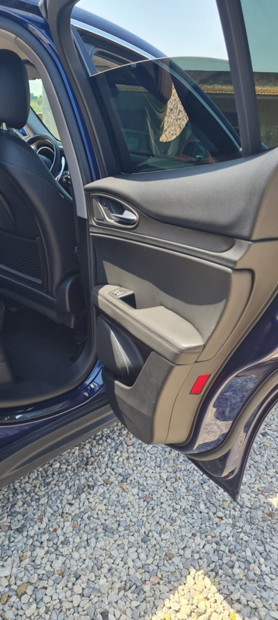Alfa Romeo Stelvio Stelvio 2.2 Turbodiesel 190 CV AT8 Q4 Super Business (11)
