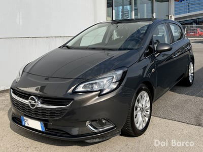 Opel Corsa 1.4 90CV 5 porte Cosmo usata