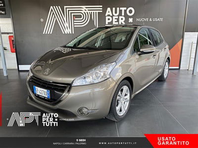 Peugeot 208 VTi 82 CV 5 porte Allure usata