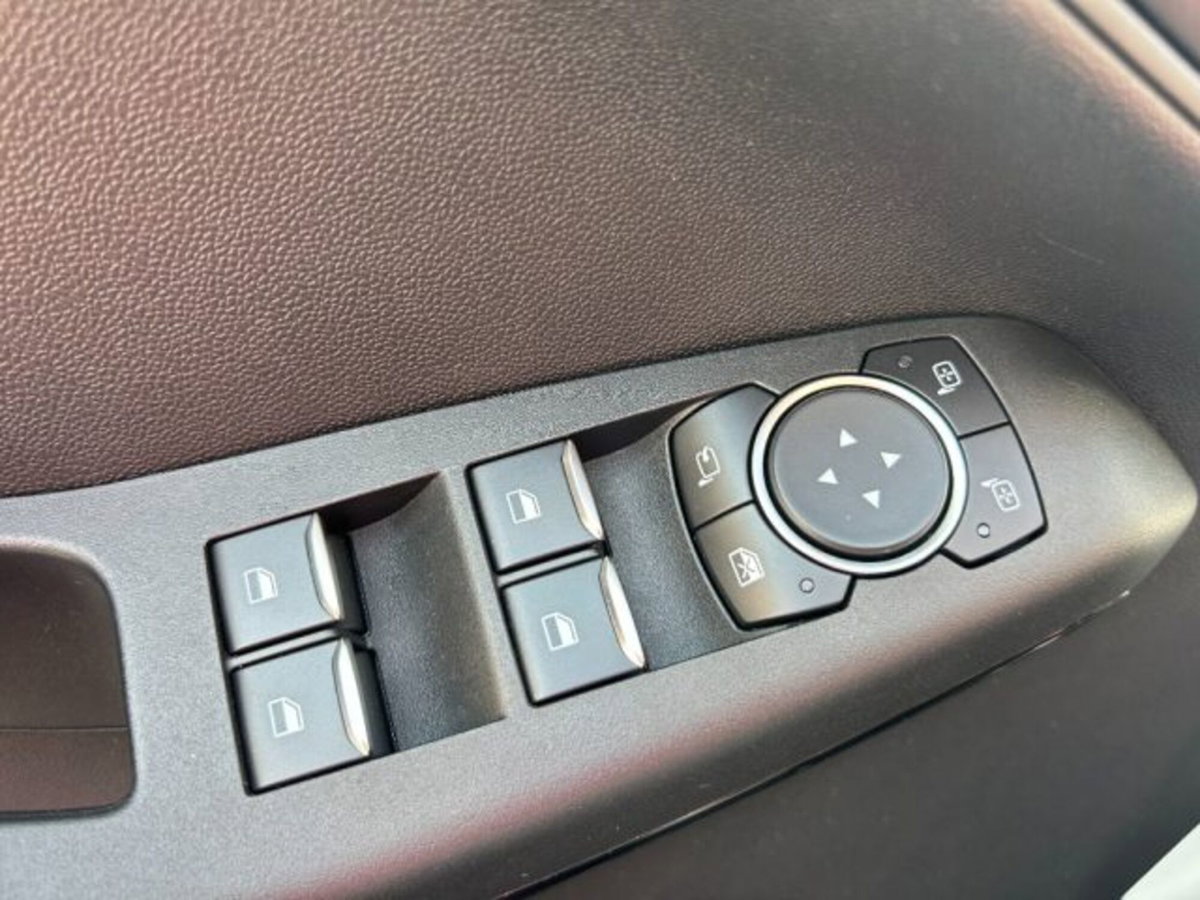 Ford Fiesta 1.5 EcoBlue 5 porte Business High (14)