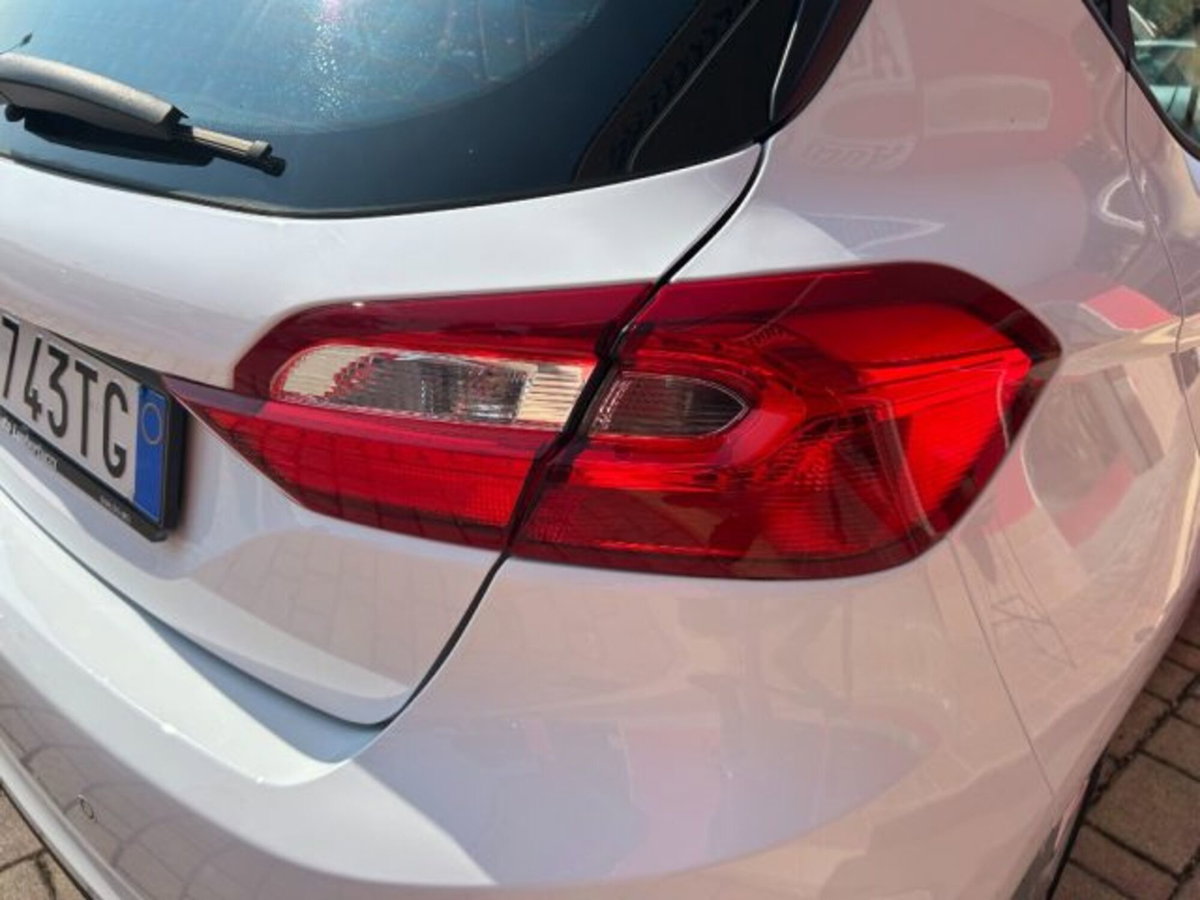Ford Fiesta 1.5 EcoBlue 5 porte Business High (18)