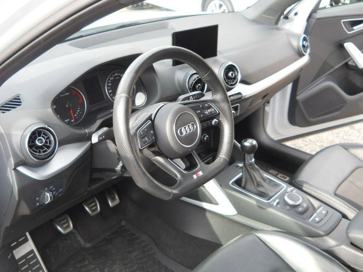 Audi Q2 Q2 35 TDI S line Edition (16)