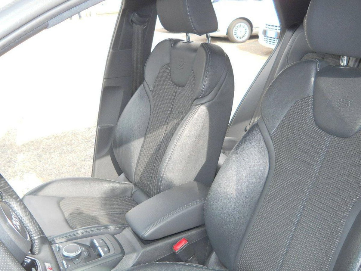 Audi Q2 Q2 35 TDI S line Edition (17)