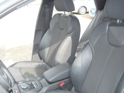 Audi Q2 Q2 35 TDI S line Edition (17)