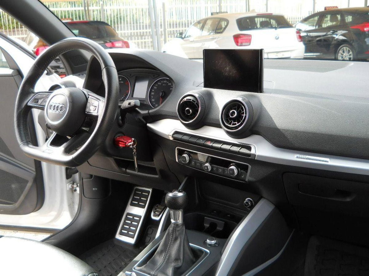 Audi Q2 Q2 35 TDI S line Edition (20)